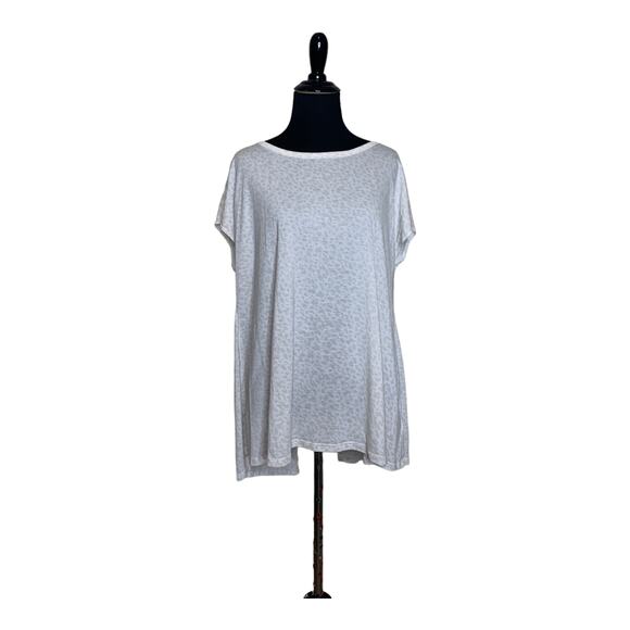 Old Navy active cream animal print short sleeves open back top size M - Picture 7 of 9